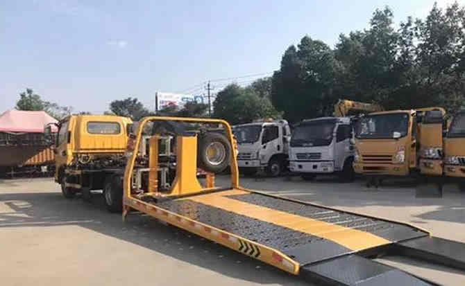 抚宁区汽车中途维修案例